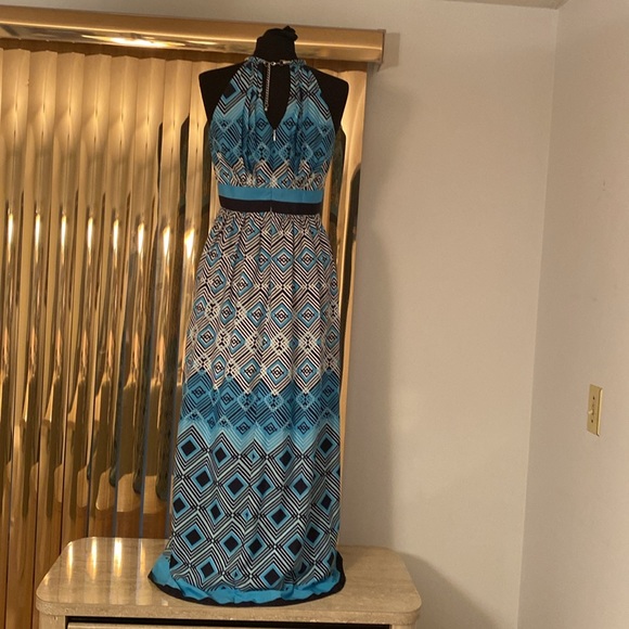 WHBM Excellent Condition, Teal/Black/White, see measurements in photos below - Picture 4 of 13